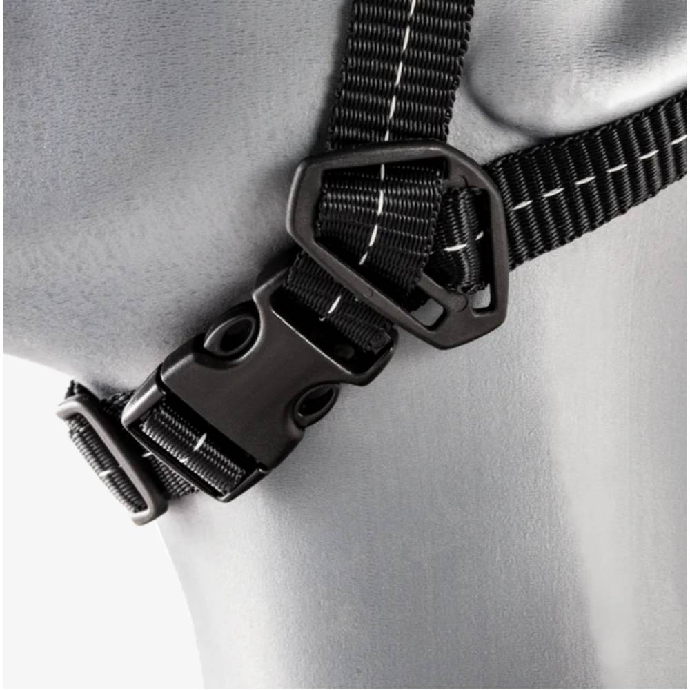 curelusa-de-fixare-cu-prindere-in-4-puncte-pentru-casca-de-protectie